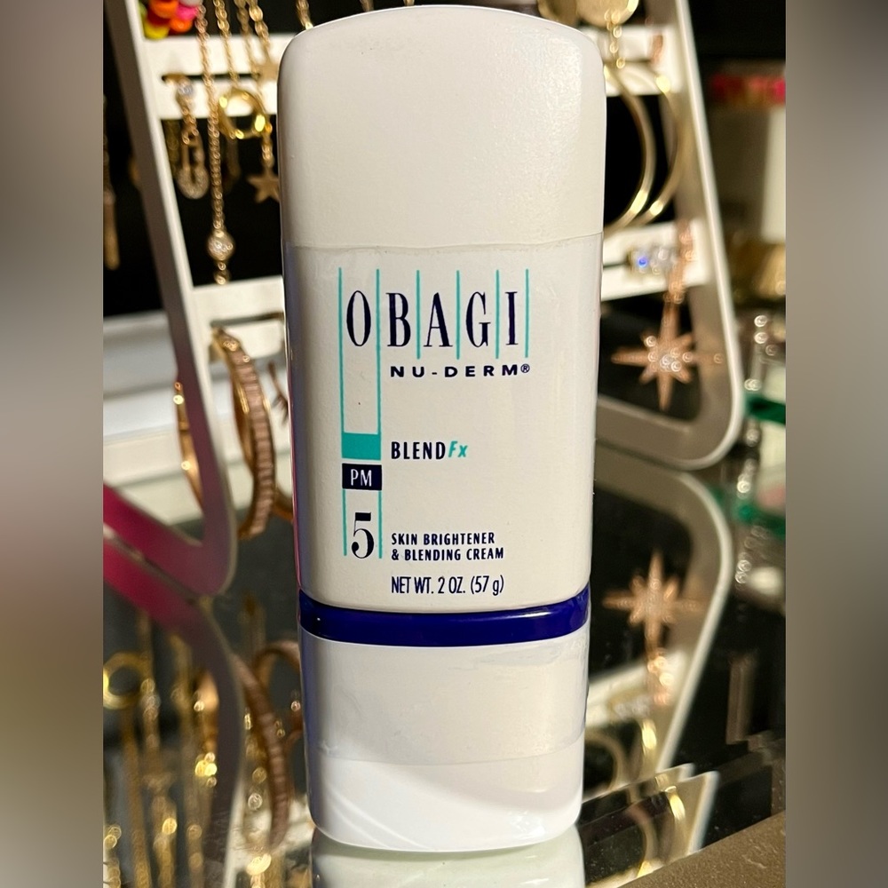NWT Brand New, Still Sealed Obagi Nu-Derm Blend #5- size (2 oz)